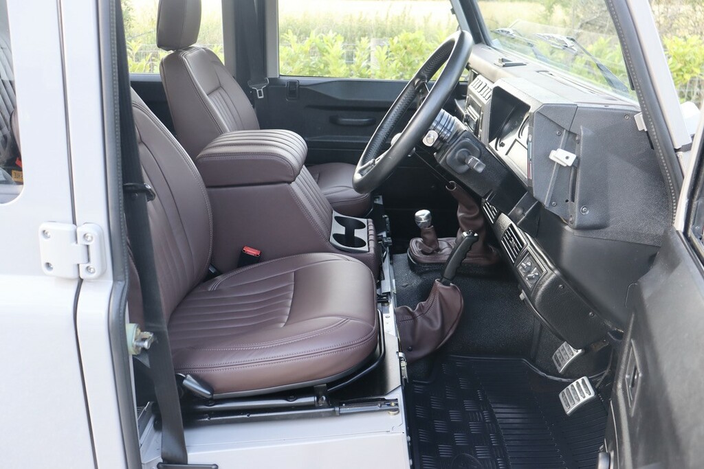 Land Rover Defender 110 110 2.5 Td5 Station Wagon Soft Top  #5