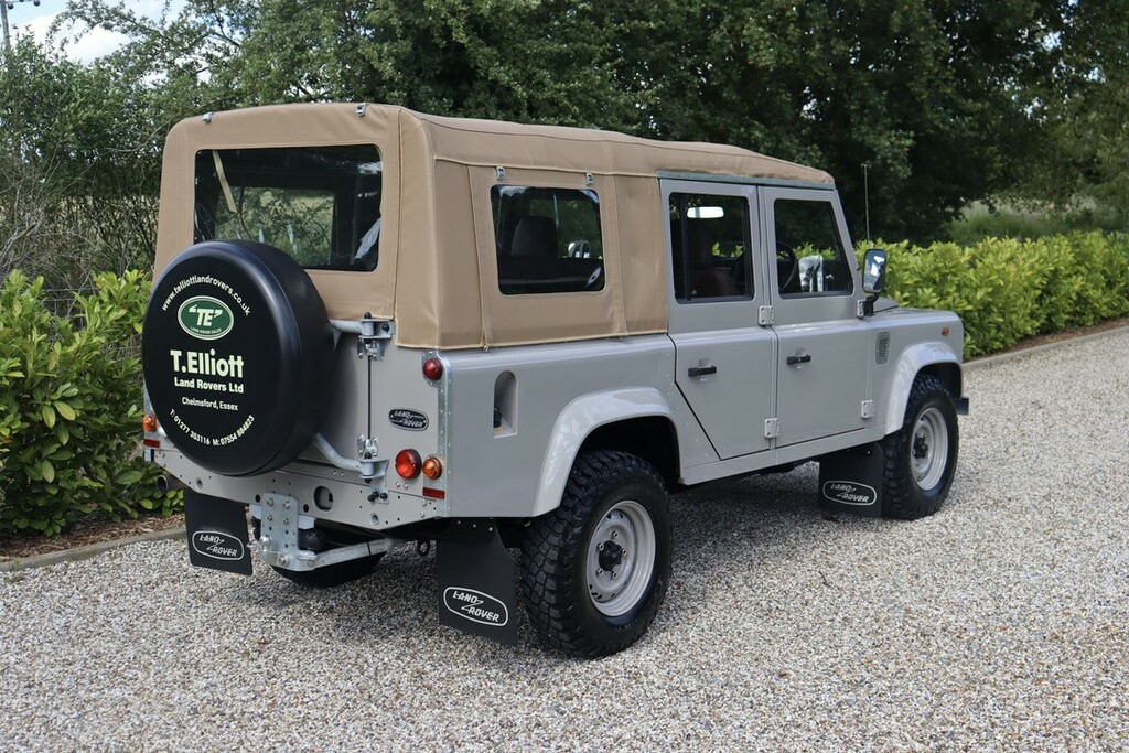 Land Rover Defender 110 110 2.5 Td5 Station Wagon Soft Top  #3