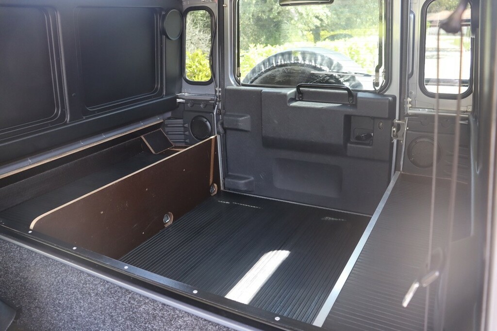 Land Rover Defender 90 Defender 90 Hard Top Td Green #8