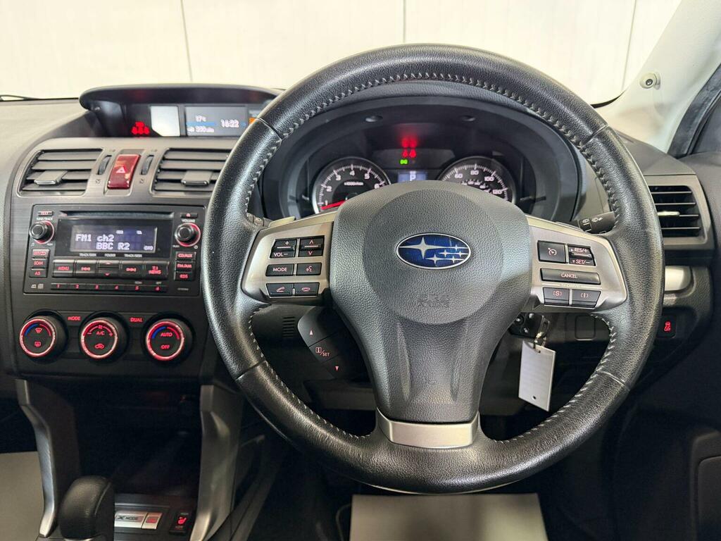 Subaru Forester 2.0 Xt Lineartronic Black #15