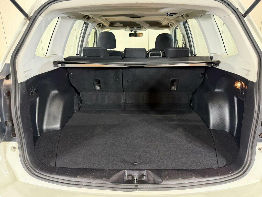 Subaru Forester 2.0 Xt Lineartronic Black #30