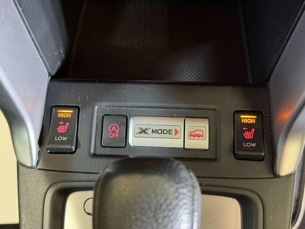 Subaru Forester 2.0 Xt Lineartronic Black #26