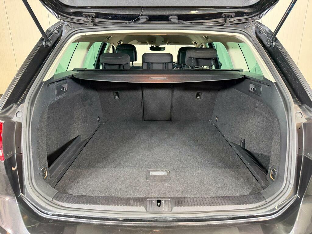 Volkswagen Passat 1.4 Tsi S Silver #26