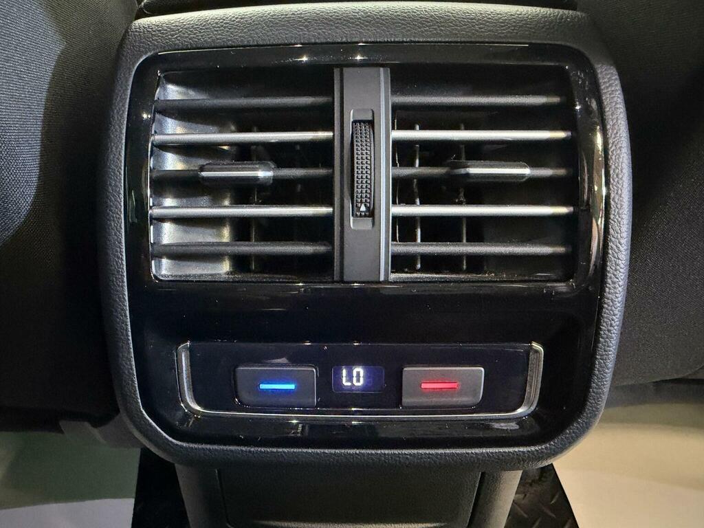 Volkswagen Passat 1.4 Tsi S Silver #25