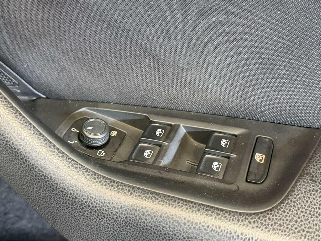 Volkswagen Passat 1.4 Tsi S Silver #23