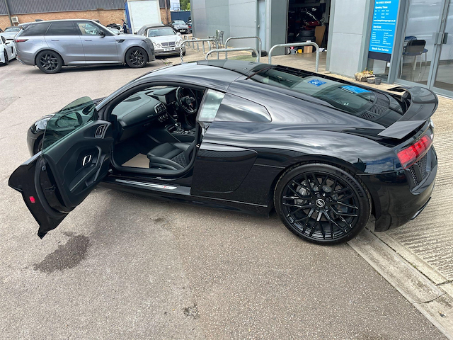 Audi R8 5.2L V10 Plus Quattro 602 Bhp Black #18