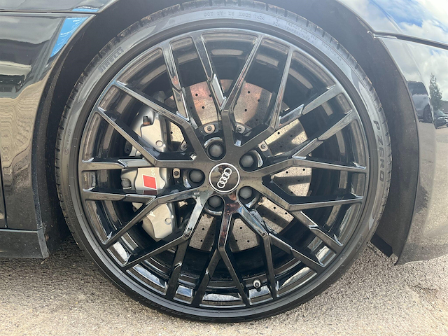 Audi R8 5.2L V10 Plus Quattro 602 Bhp Black #8