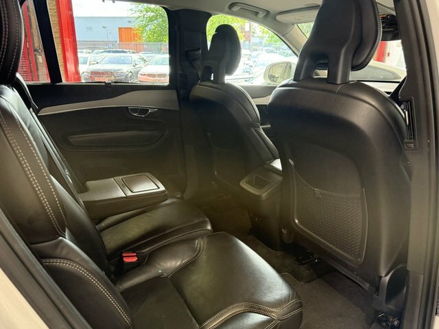Volvo XC90 2.0 D5 Powerpulse R Design  #55