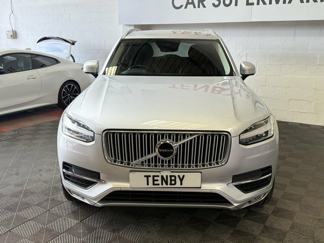 Volvo XC90 2.0 D5 Powerpulse R Design  #2