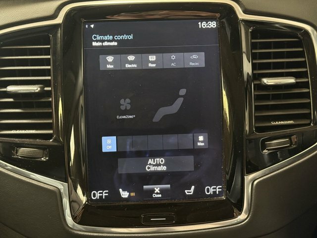 Volvo XC90 2.0 D5 Powerpulse R Design  #40