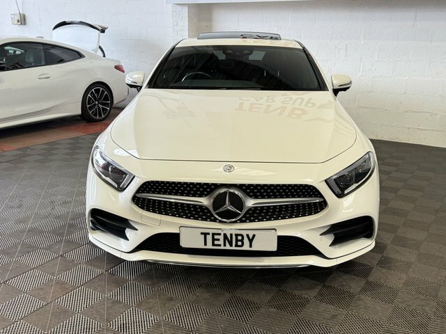 Mercedes-Benz C 180 Amg Line Premium Blue #1