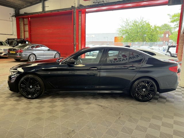 BMW 5 Series 520D Xdrive M Sport Black #4