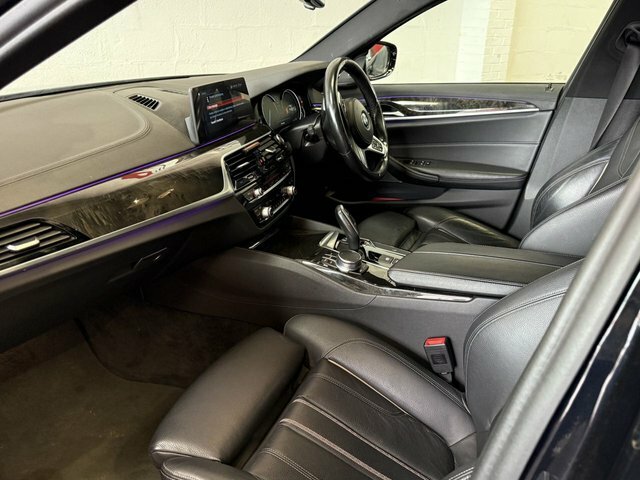 BMW 5 Series 530E Se White #48