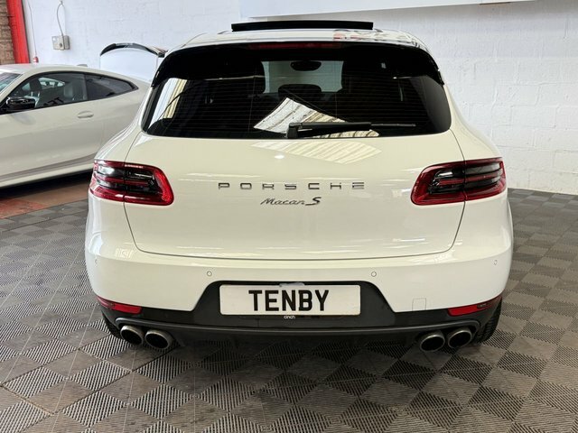 Porsche Macan Macan S D White #6