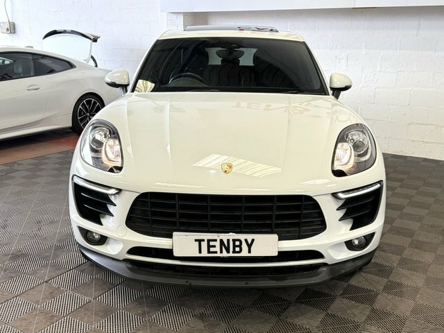 Porsche Macan Macan S D White #2