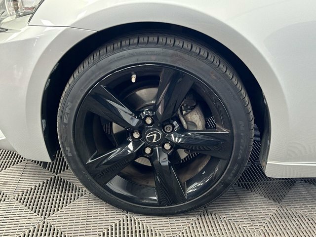 Lexus IS 2.0 200T Premier Euro 6 Silver #18