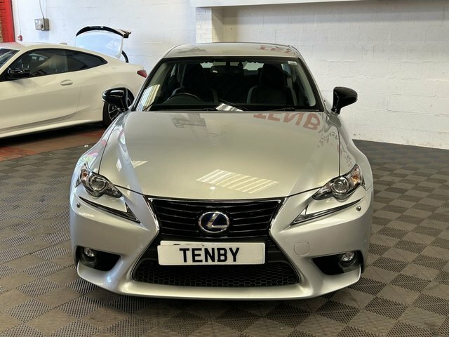 Lexus IS Automatic Silver #2