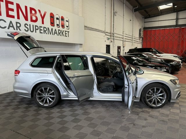 Volkswagen Passat 2L Gt Black #12