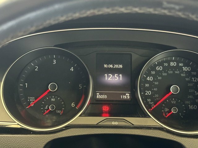 Volkswagen Passat 2L Gt Black #35