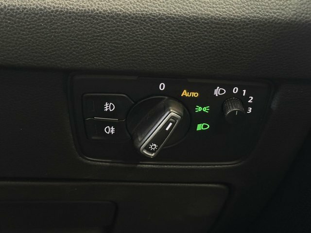 Volkswagen Passat 2L Gt Black #36
