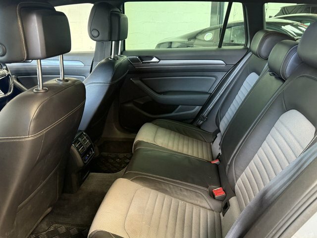 Volkswagen Passat 2L Gt Black #49
