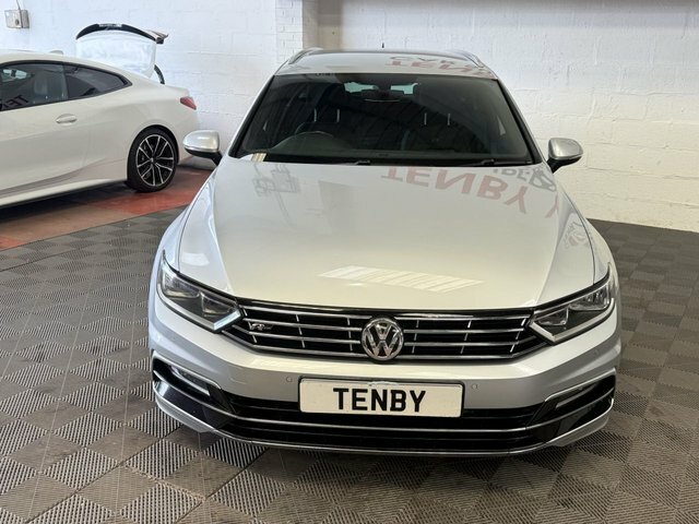 Volkswagen Passat Automatic Silver #3