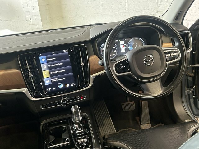 Volvo S90 R-design Black #28