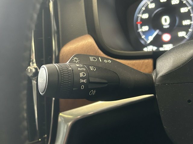 Volvo S90 R-design Black #30