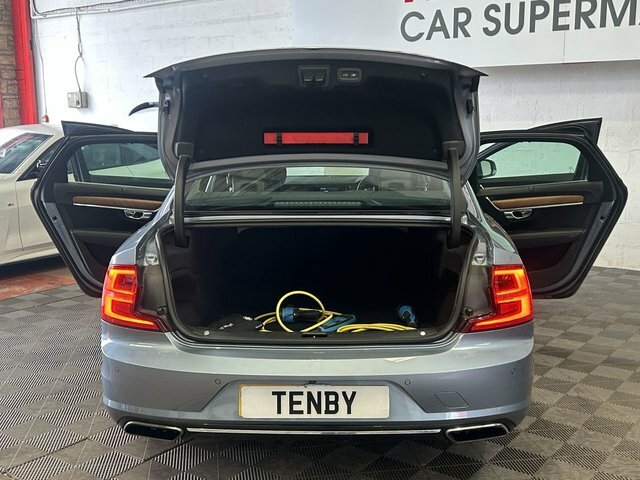 Volvo S90 R-design Black #12