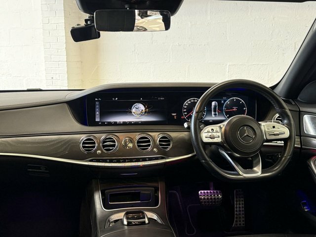 Mercedes-Benz S Class Saloon Black #26