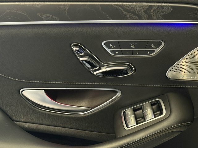 Mercedes-Benz S Class Saloon Black #56