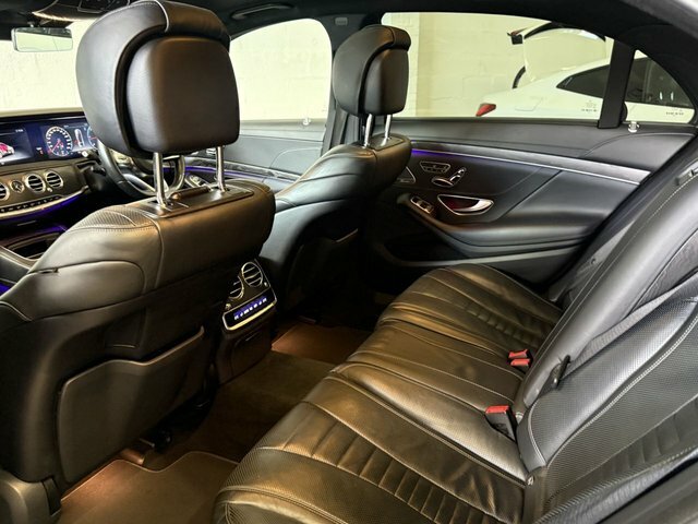 Mercedes-Benz S Class Saloon Black #55