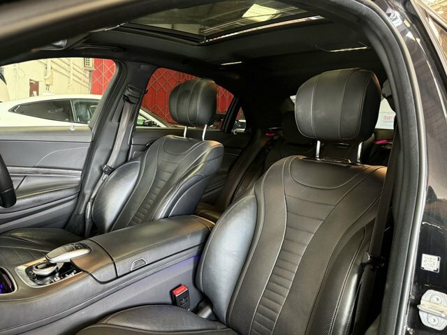 Mercedes-Benz S Class Saloon Black #51