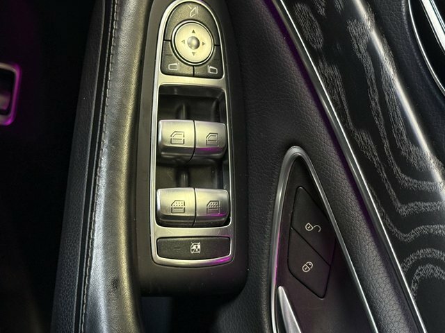 Mercedes-Benz S Class Saloon Black #37