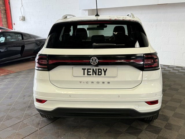 Volkswagen T-Cross T-cross R-line Tsi RV69SYO White #6