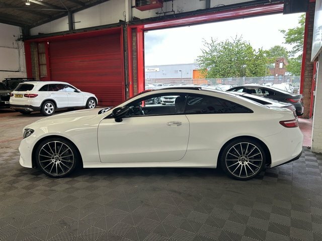 Mercedes-Benz E Class E 220 D Amg Line Premium White #4
