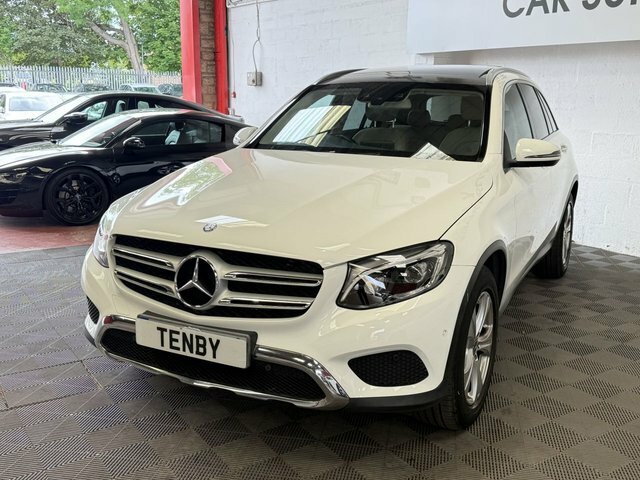 Mercedes-Benz GLC Class Automatic White #3