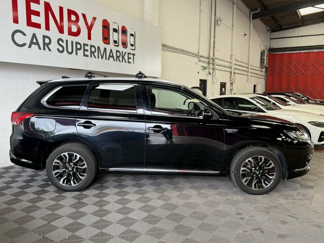 Mitsubishi Outlander 2.0 Phev 4Hs 200 Bhp Black #8