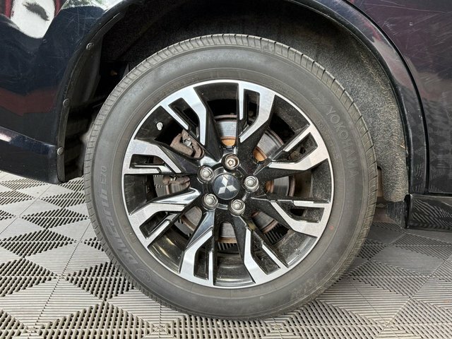 Mitsubishi Outlander 2.0 Phev 4Hs 200 Bhp Black #15