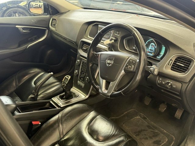 Volvo V40 1.6 D2 R-design Lux Nav Euro 5 Ss 201313 Blue #23