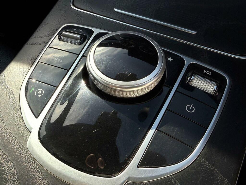 Mercedes-Benz C Class C220d Amg Line Premium Plus 9G-tronic Grey #37