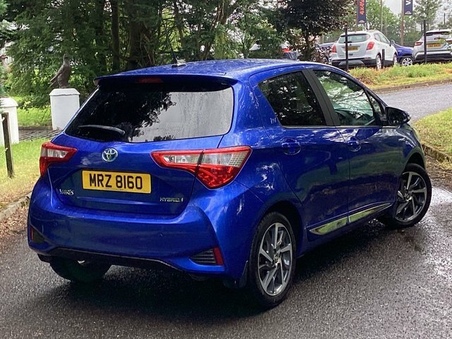 Toyota Yaris 1.5 Vvt-h Excel Hatchback Hybrid E-cvt Blue #4