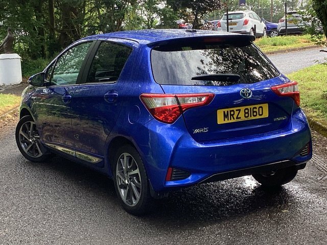 Toyota Yaris 1.5 Vvt-h Excel Hatchback Hybrid E-cvt Blue #2