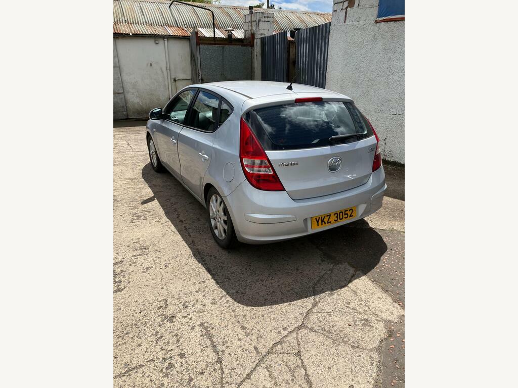 Hyundai I30 1.6 Crdi Style Euro 4 Silver