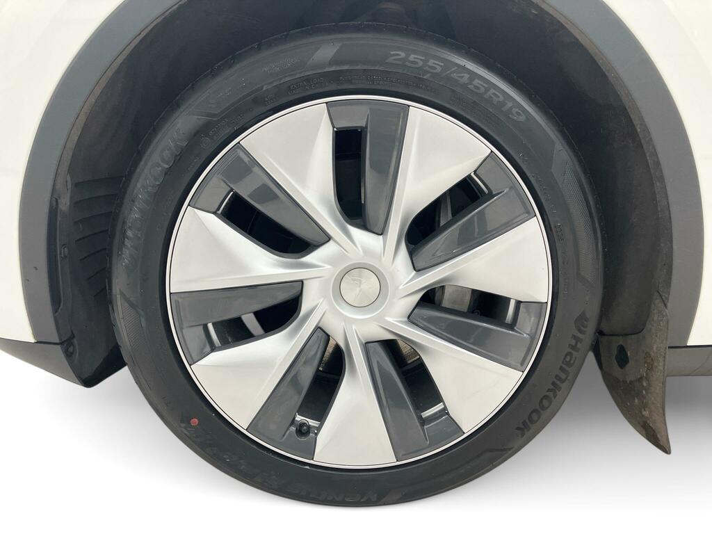 Tesla Model Y Auto Rwd 5dr  White #5