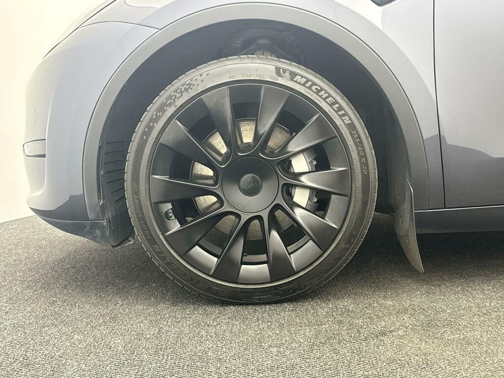 Tesla Model Y Auto Rwd 5dr  Silver #4
