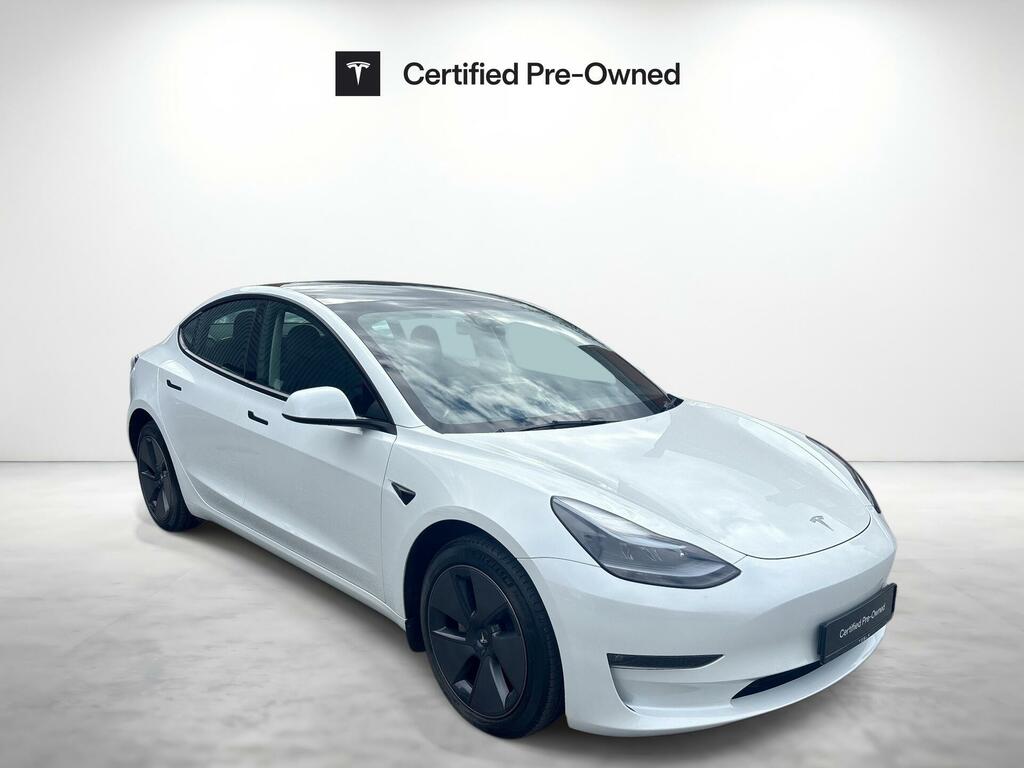Tesla Model 3 Long Range Rwd White