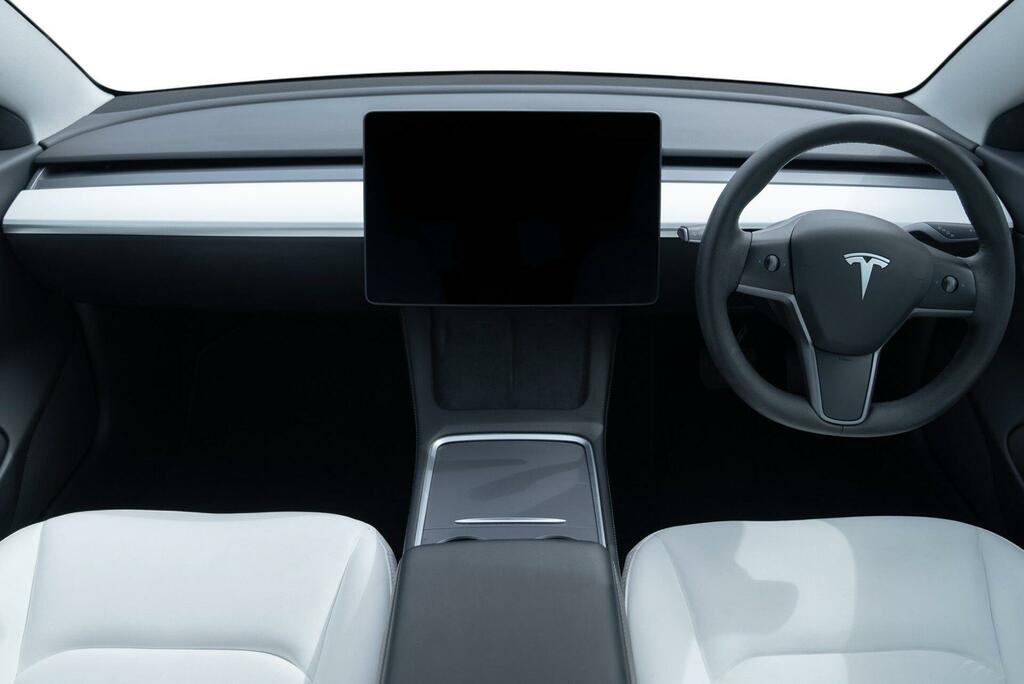Tesla Model Y Suv Rwd 346 Ps White #19