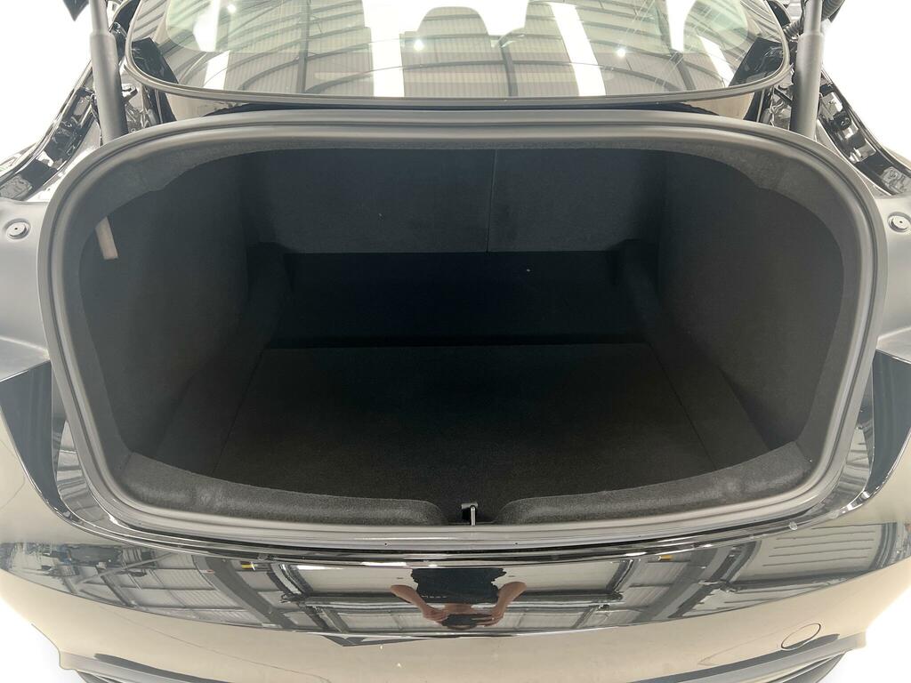 Tesla Model 3 Saloon Grey #12
