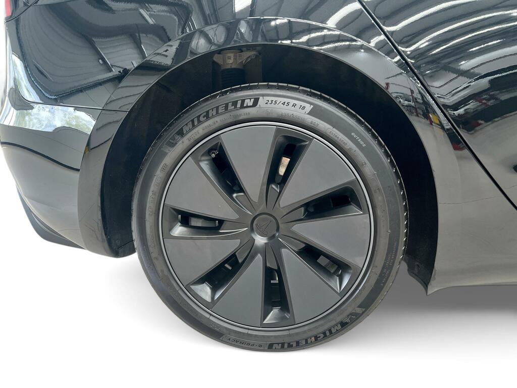 Tesla Model 3 Saloon Grey #8